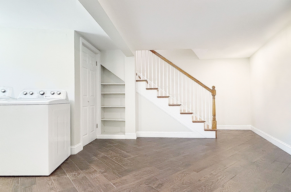 1043 Winthrop Ave, Revere