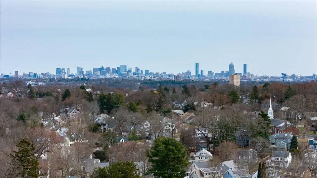 60 Kilburn Rd, Belmont