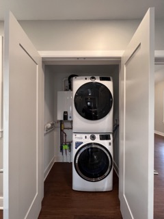 390 Harvard St, Mid-Cambridge