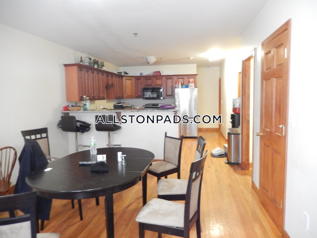 4 bed, 2 bath apartment for rent at 102 Allston St Unit 3.1, Allston — photo 9 of 15