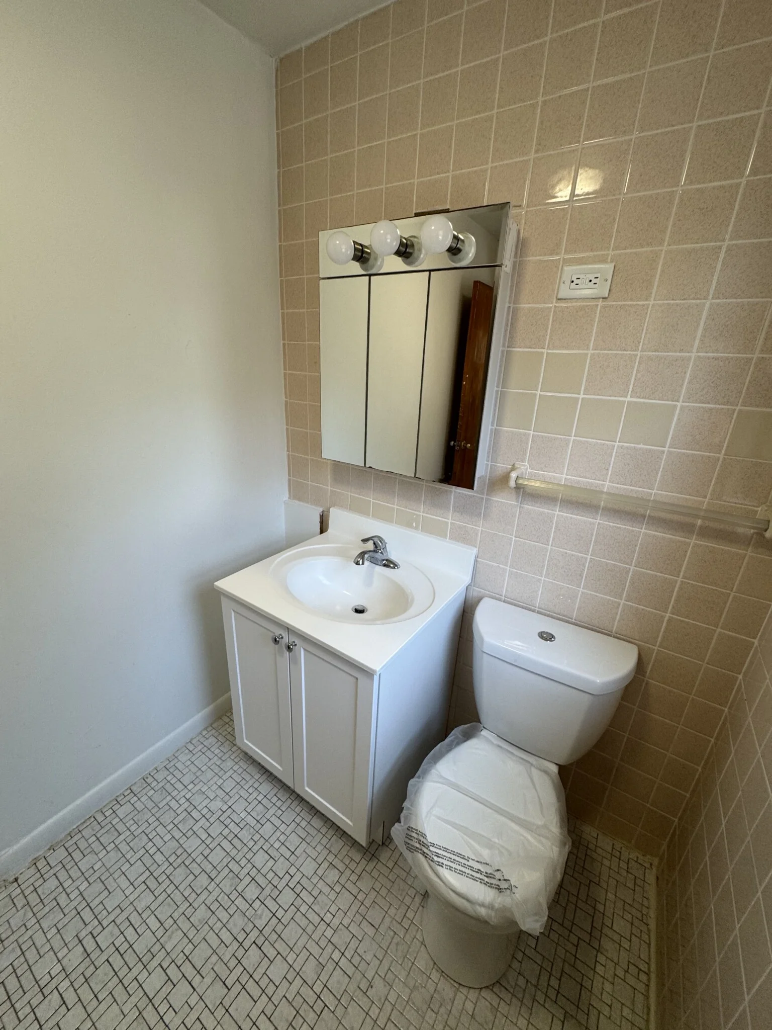1223 Beacon St, Coolidge Corner