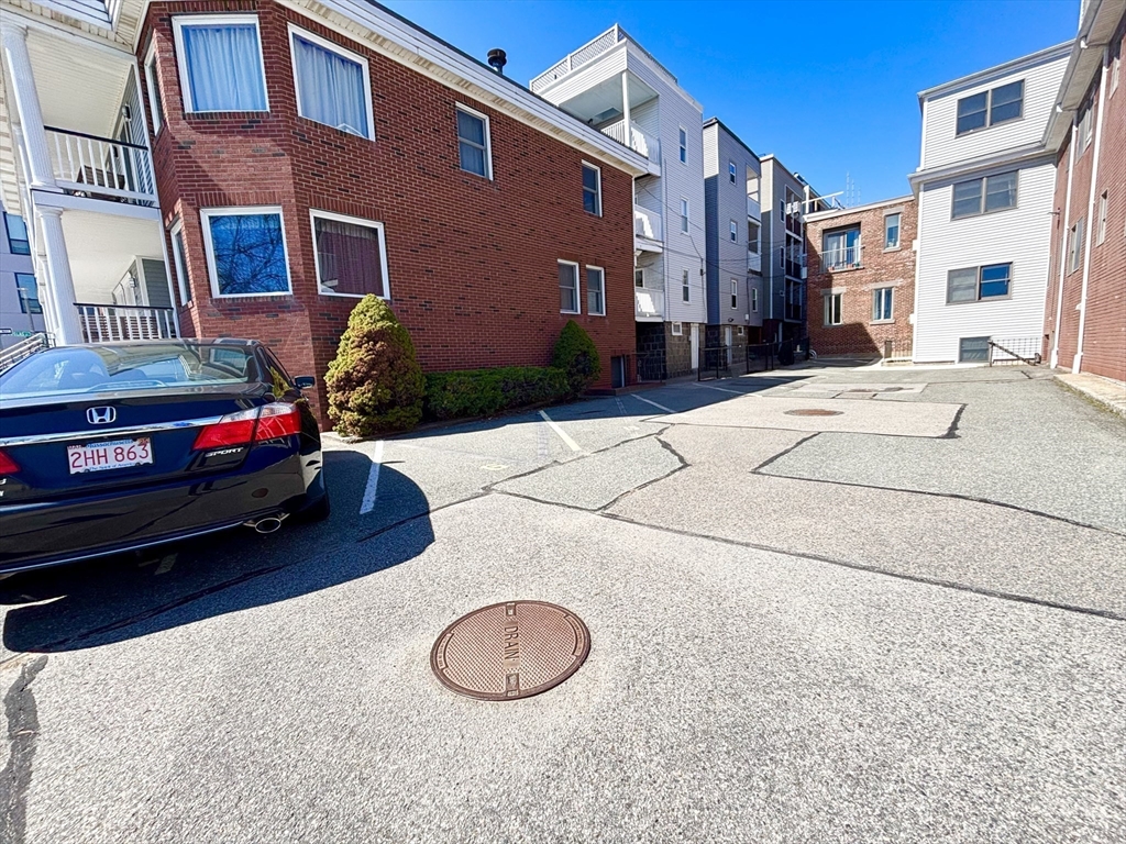 1436 Columbia Rd, South Boston