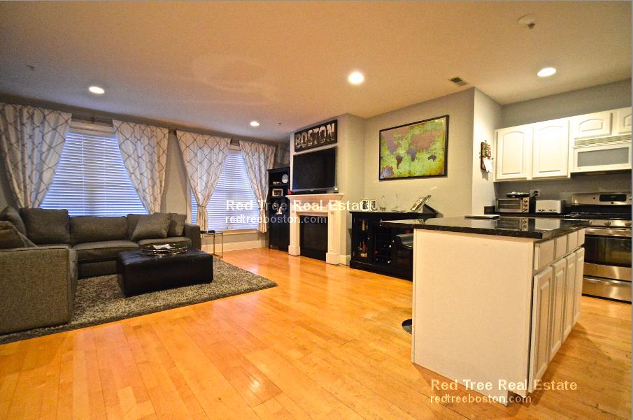 1306 Columbia Rd, South Boston