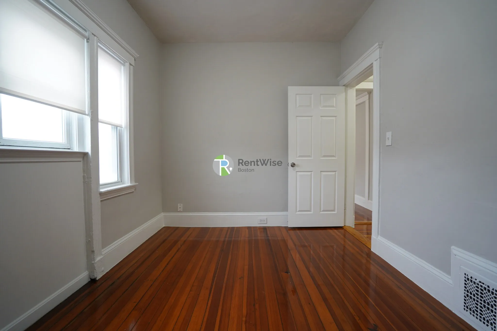 19 Roseclair St, Dorchester