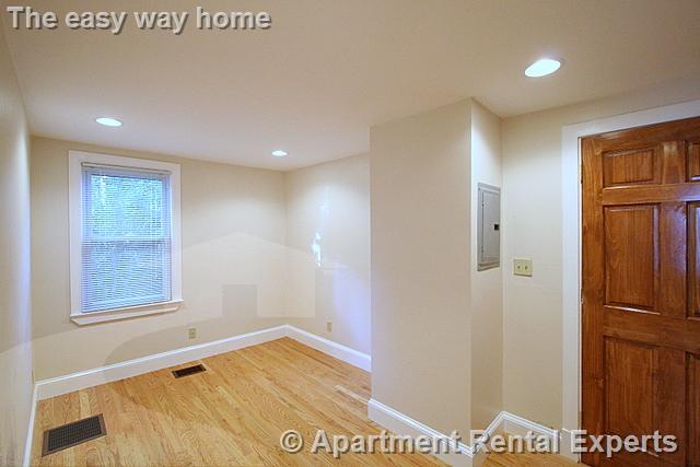 429 Franklin St, Riverside