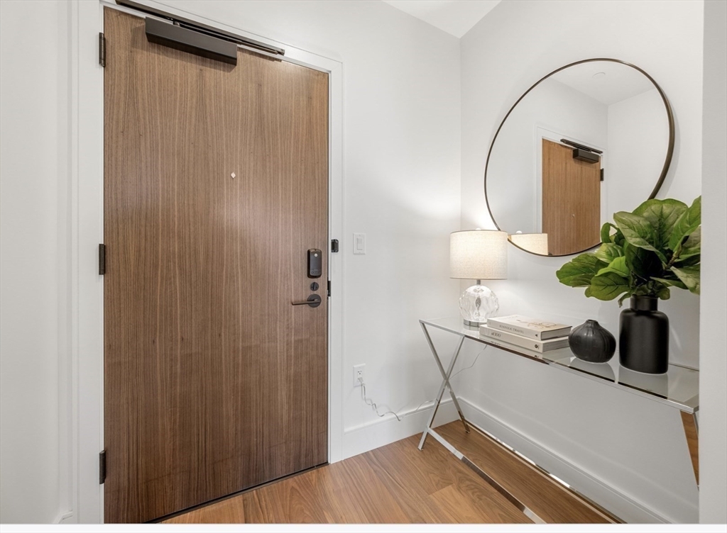 1515 Commonwealth Ave, Brighton