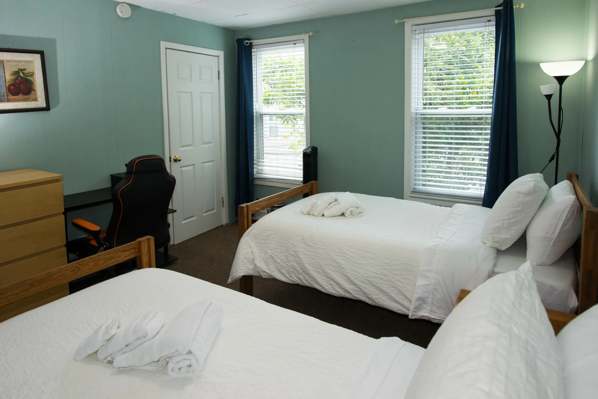 42 Everett St, East Boston