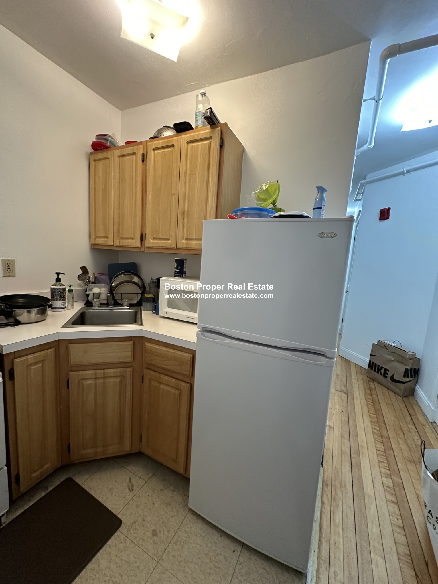 16 Westland Ave, Fenway