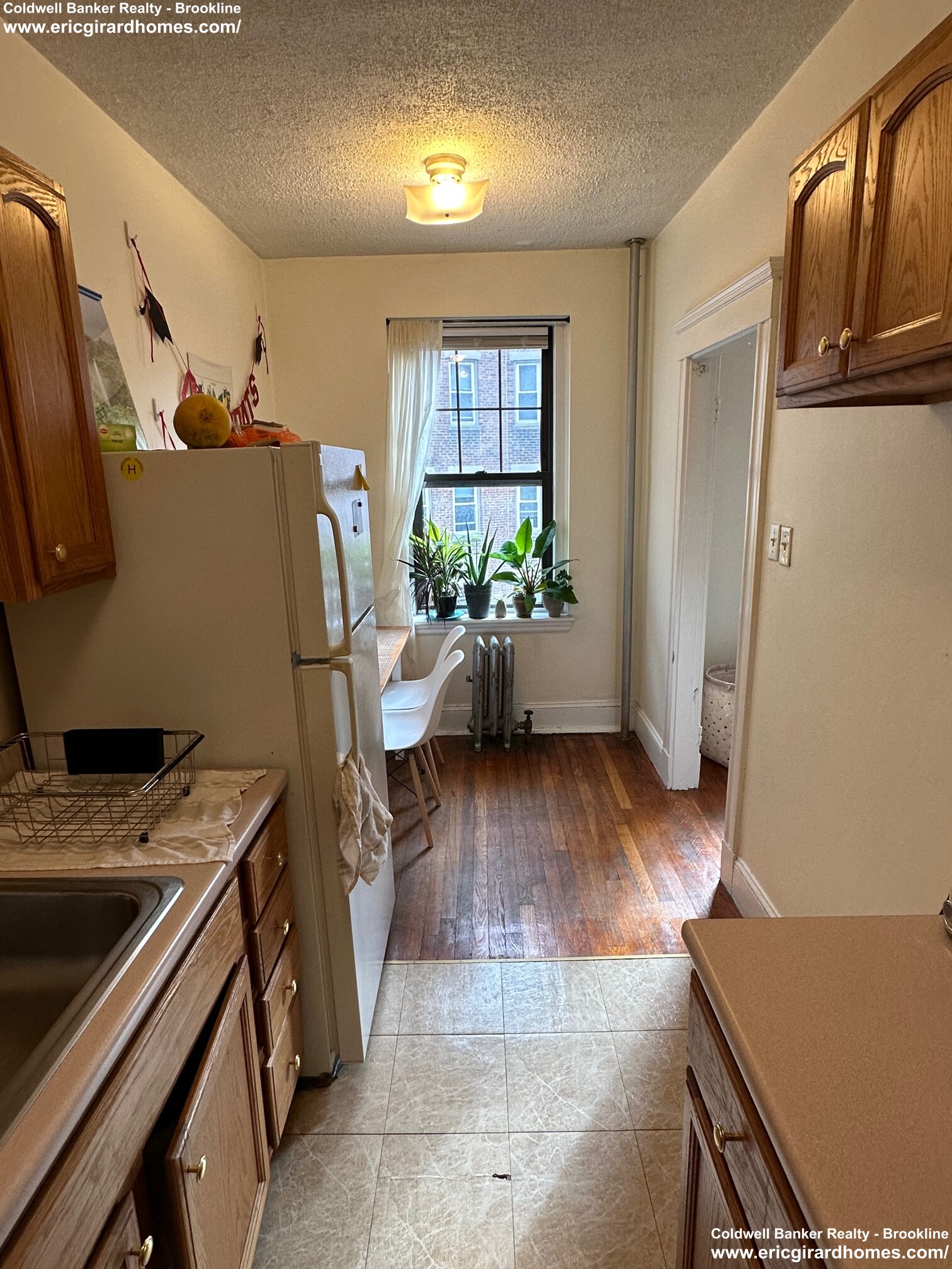 64 Queensberry St, Fenway