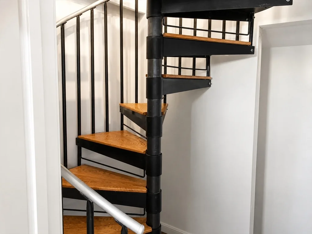 323 Bainbridge St, Malden