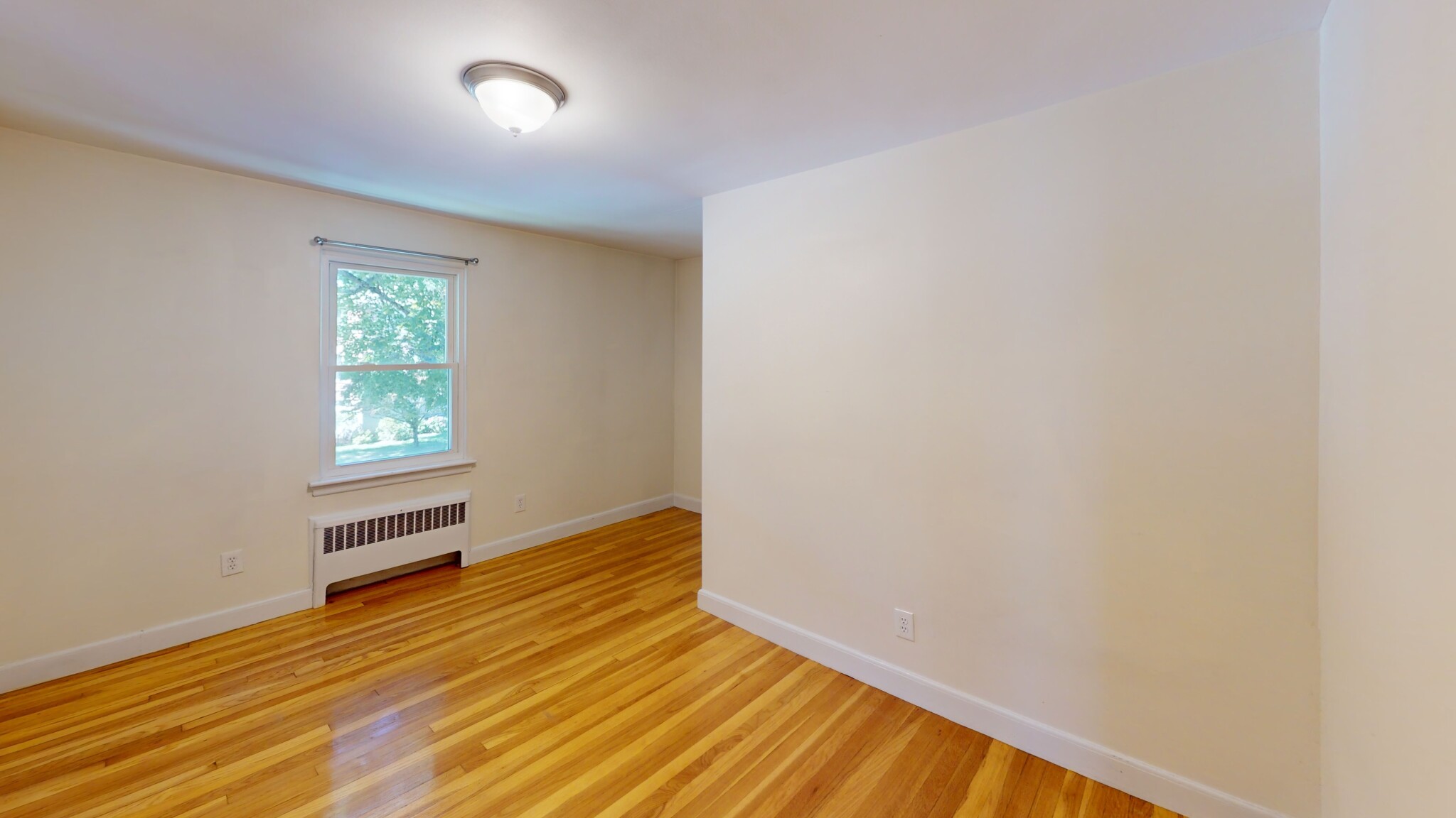 14 Louise Rd, Chestnut Hill