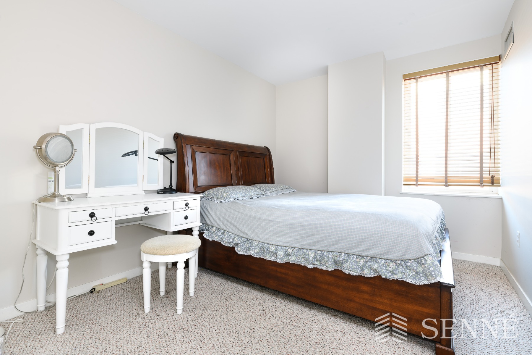 950 Massachusetts Ave, Mid Cambridge