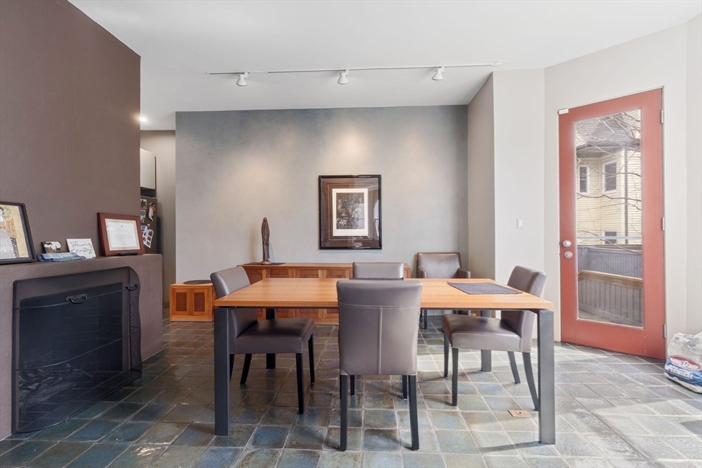 176 Hancock, Mid Cambridge