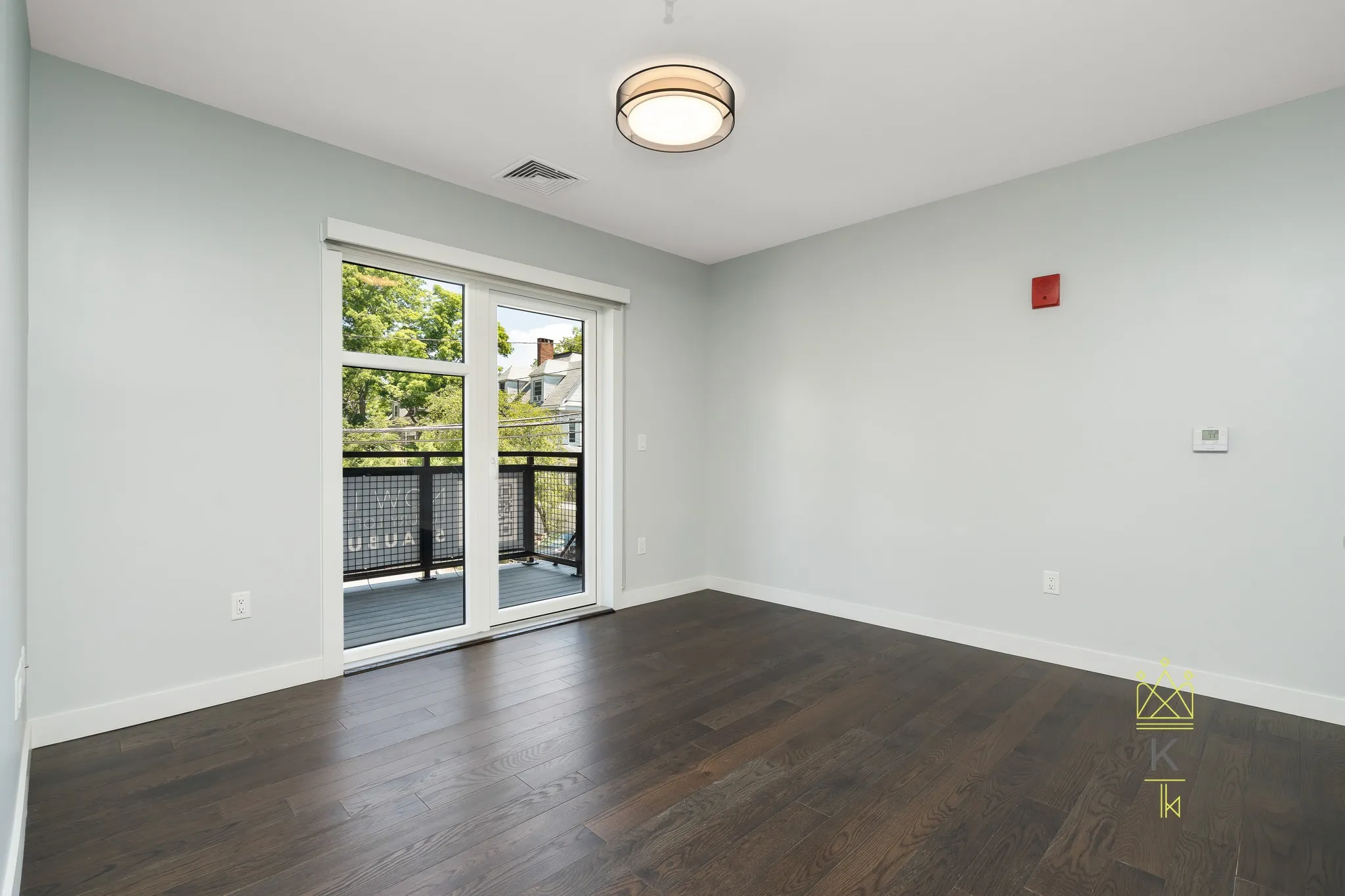 54 Auburn St, Coolidge Corner