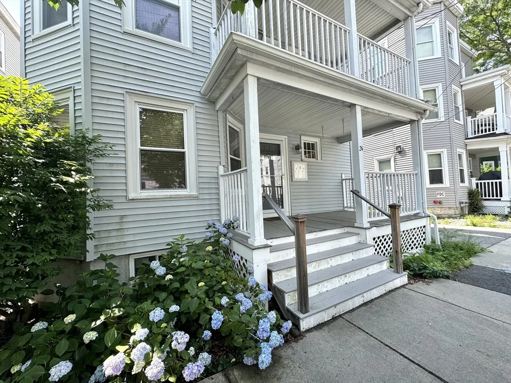 24 Madison Ave, North Cambridge