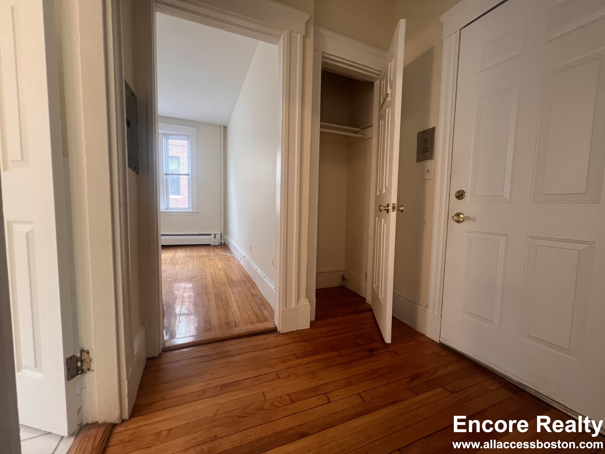 47 Inman St, Mid-Cambridge