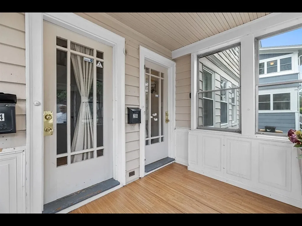 26 Lincoln St, North Andover