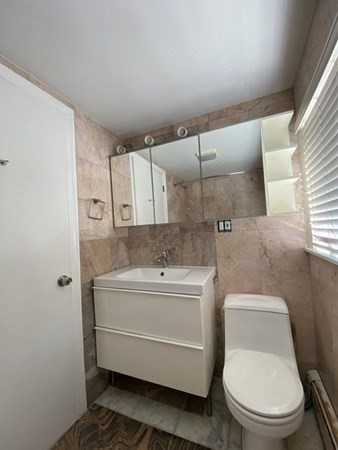 857 Quincy Shore Dr, Wollaston