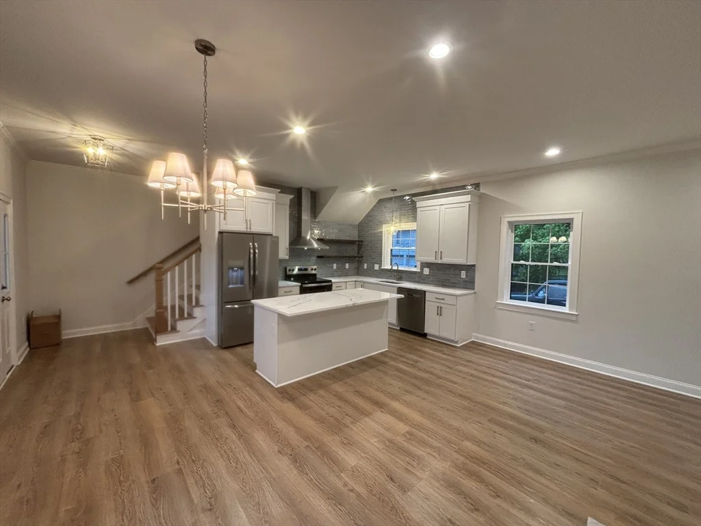 72 Prospect St, Clinton