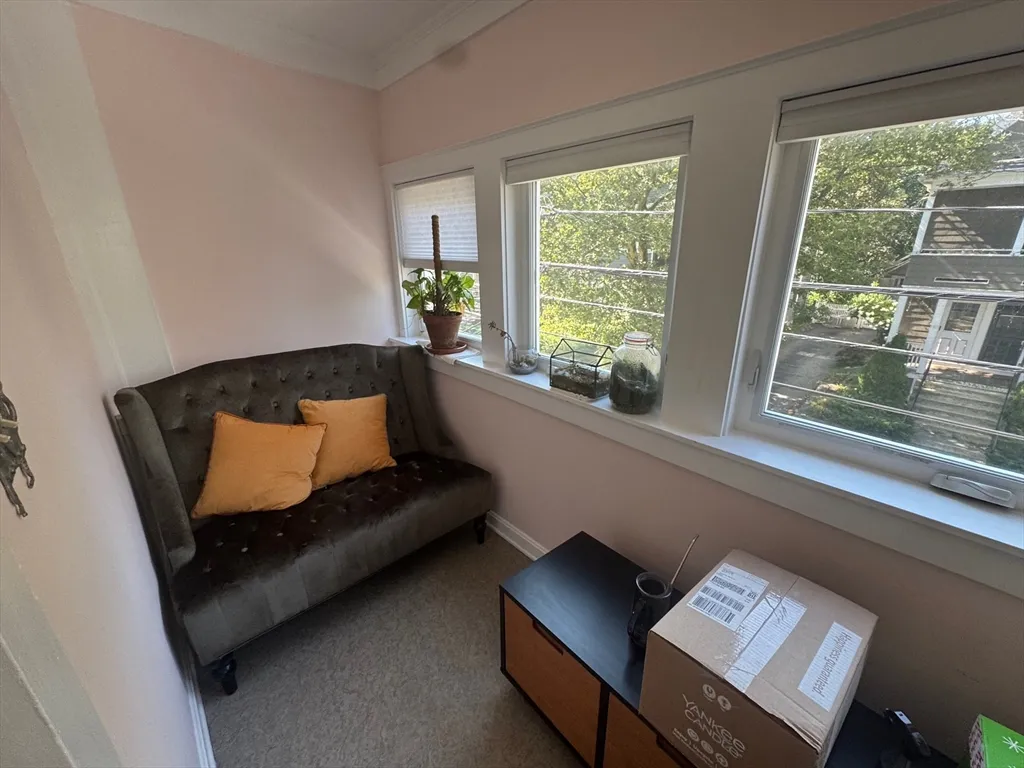 145 Albion St, Powder House Square