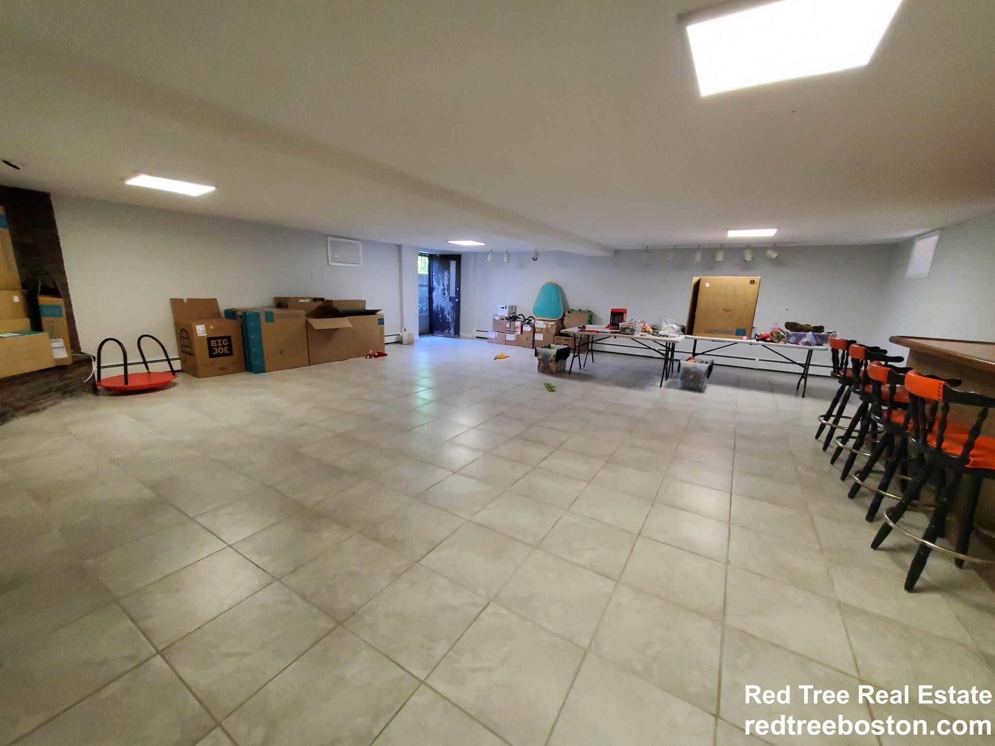 20 Mossdale Rd, Jamaica Plain