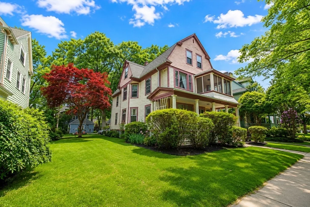 332 Forest Park Ave, Springfield
