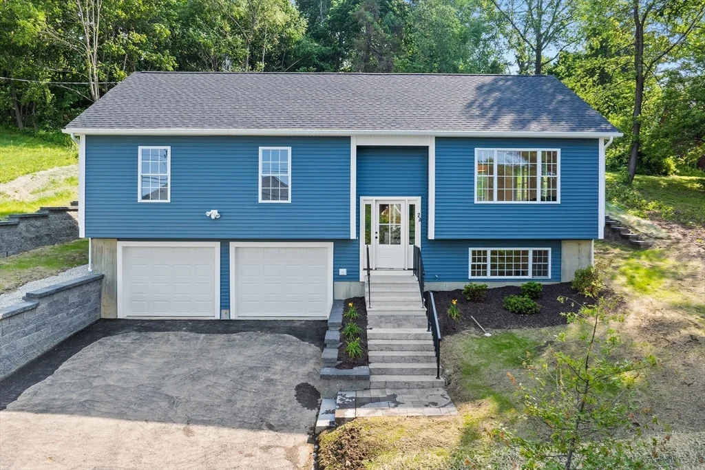47 Brookfield Rd, North Brookfield