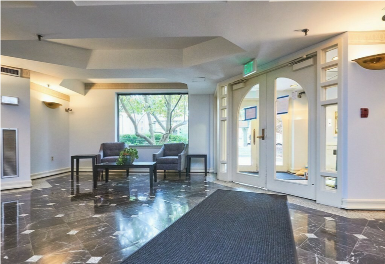 1933 Commonwealth Ave, Brighton