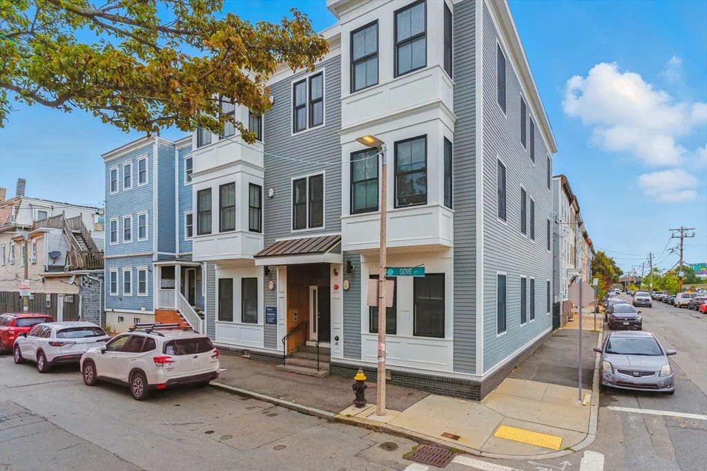 64 Gove St, East Boston