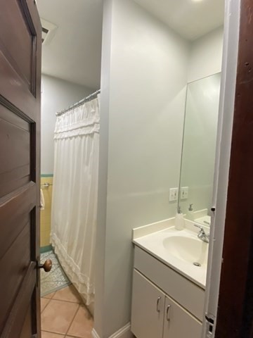 699 E 7th St, South Boston