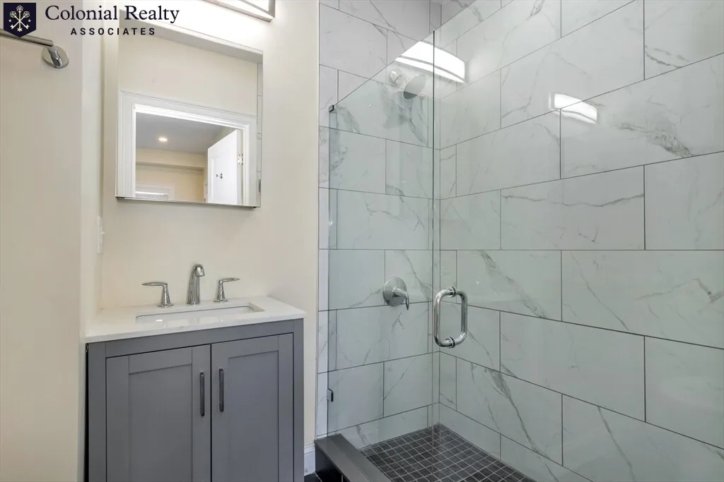 43 Wright Ave, South Medford