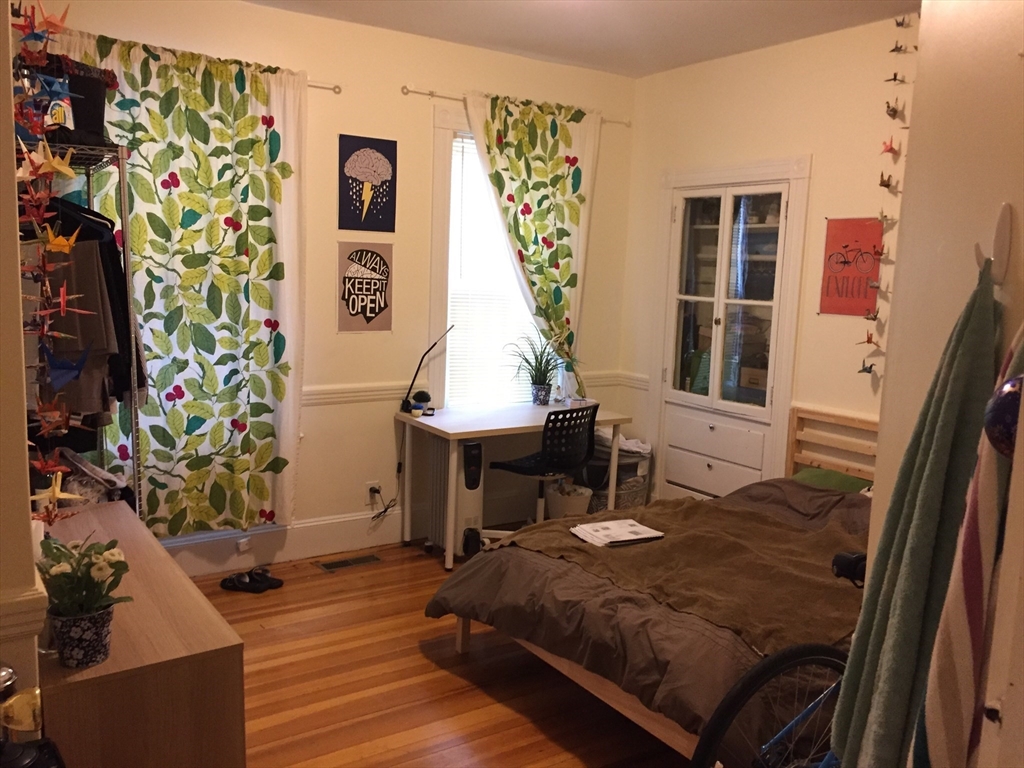 10 Bucknam St ,, Mission Hill