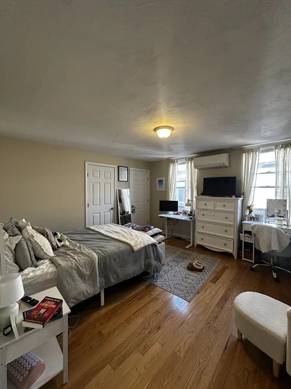 511 E Broadway, South Boston