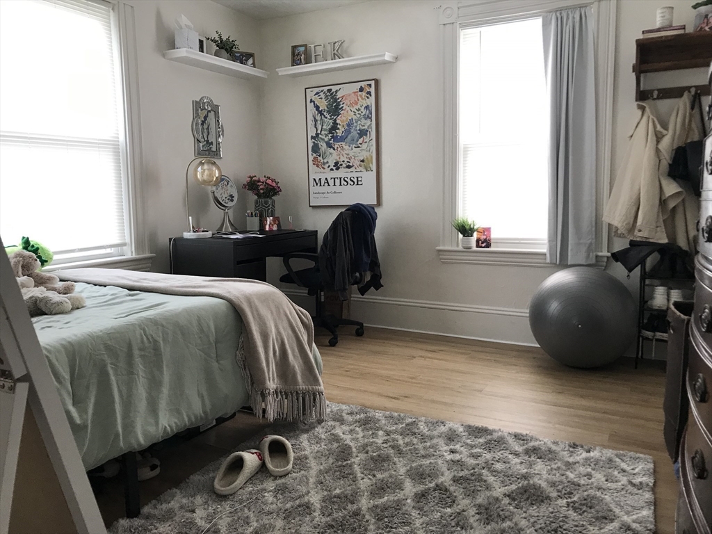 79 Cushing St, South Side