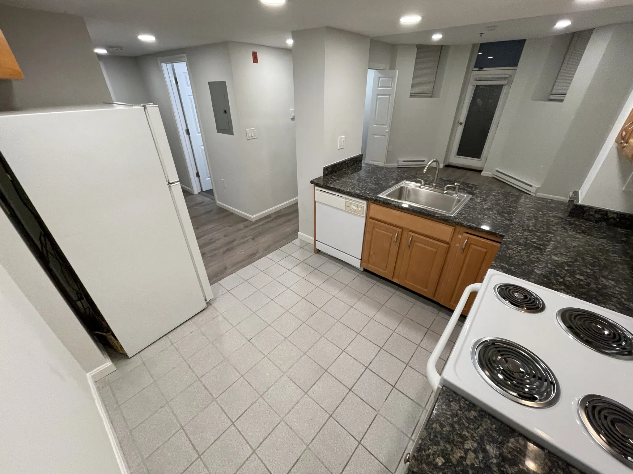 24 Queensberry St, Fenway