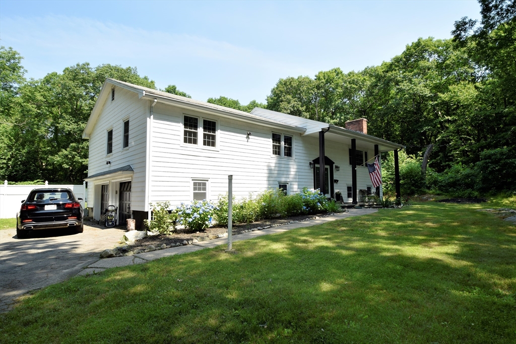 479 Westfield St, Dedham