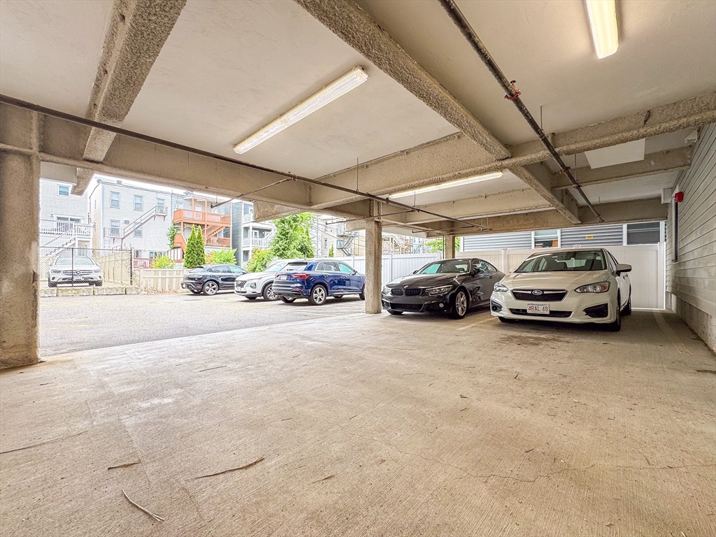 231 Maverick St, East Boston