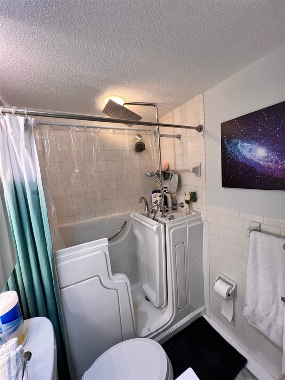 995 Massachusetts Ave, Arlington