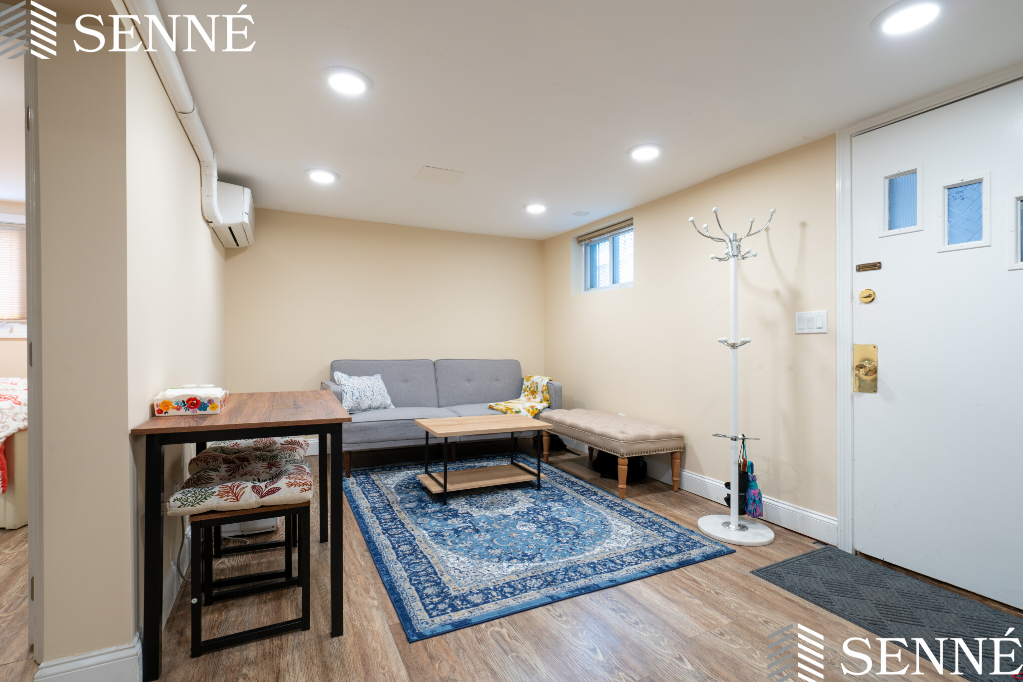 391 Washington St, Ward Two