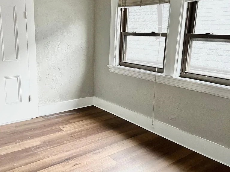 23 Woodville St, Roxbury