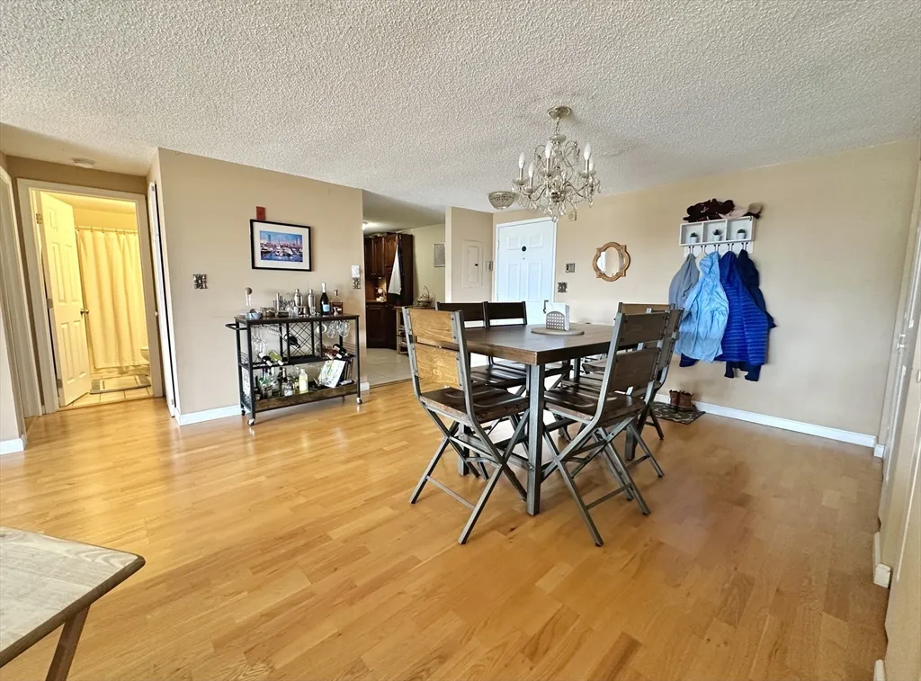 30 Revere Beach Pkwy, Wellington