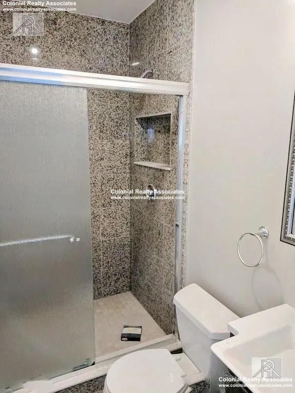 77 Linden St, Brighton