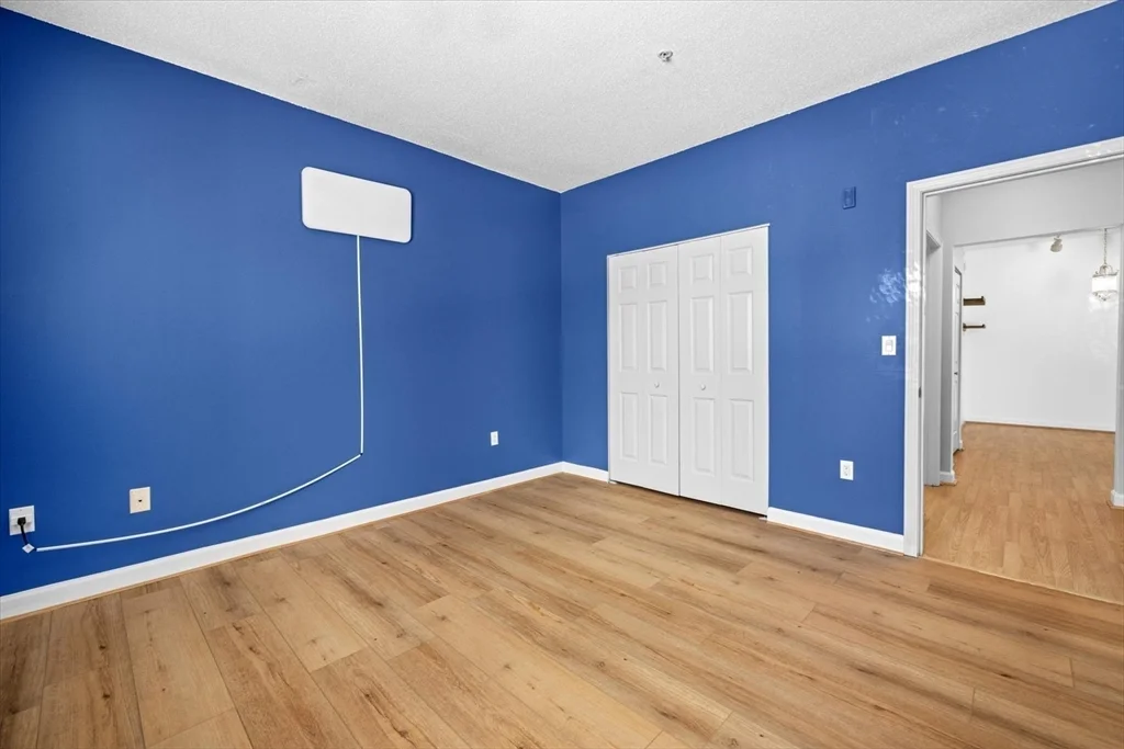 21 Hampshire Rd, Methuen