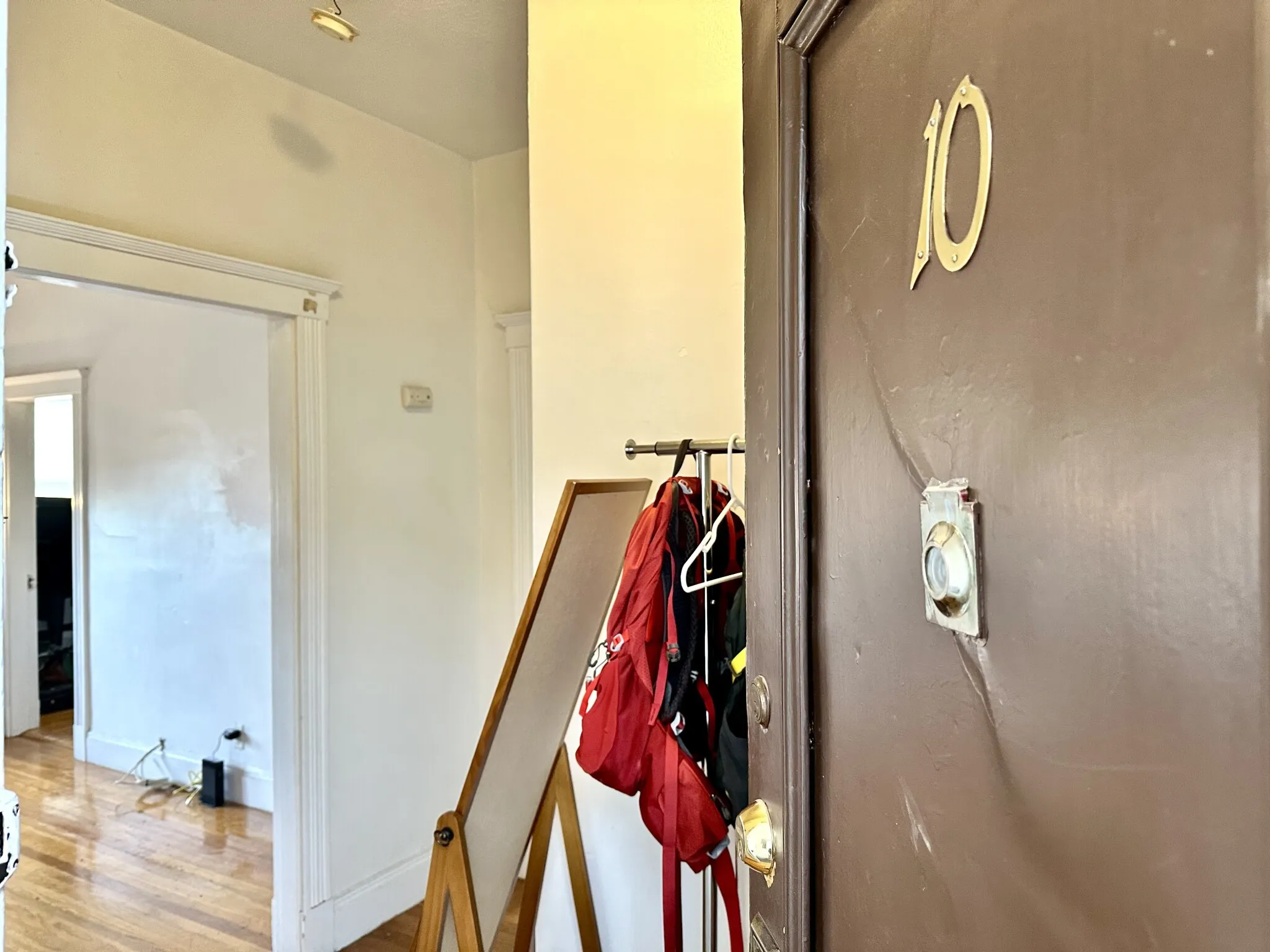 39 Mount Hood Rd, Brighton