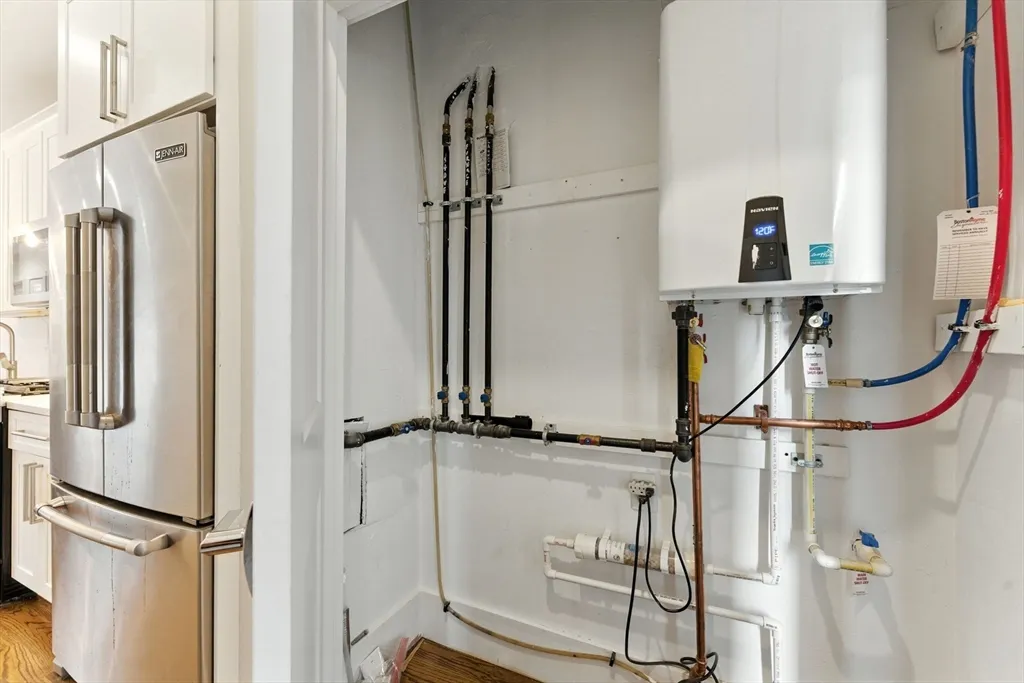 64 Gove St, East Boston