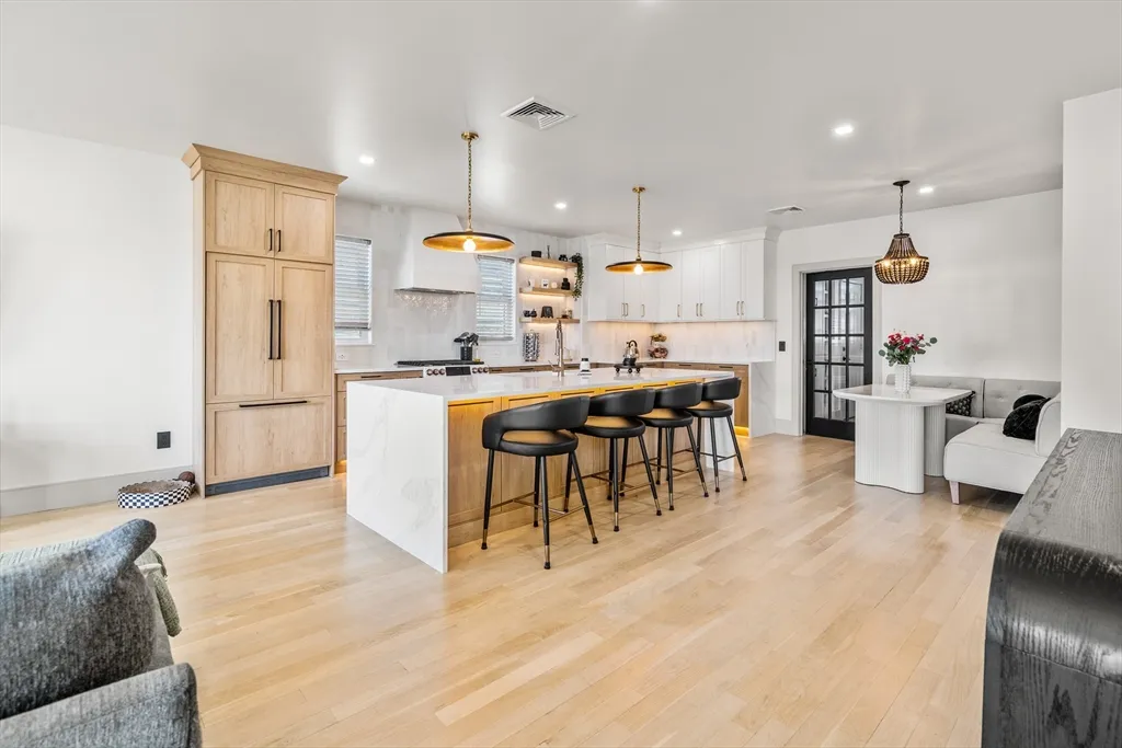 29 S Munroe Ter, Dorchester