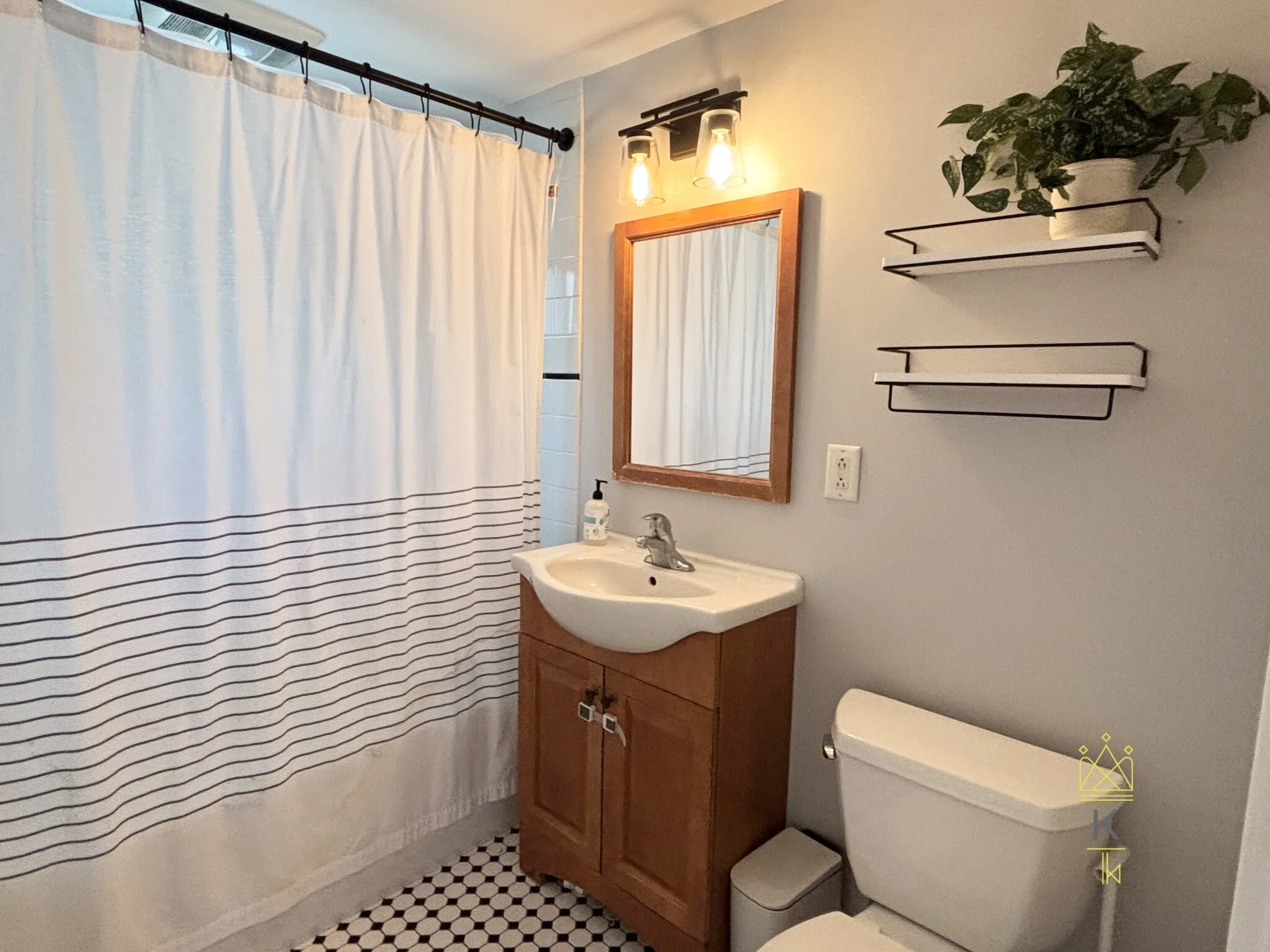 65 Davis Rd, Waverley