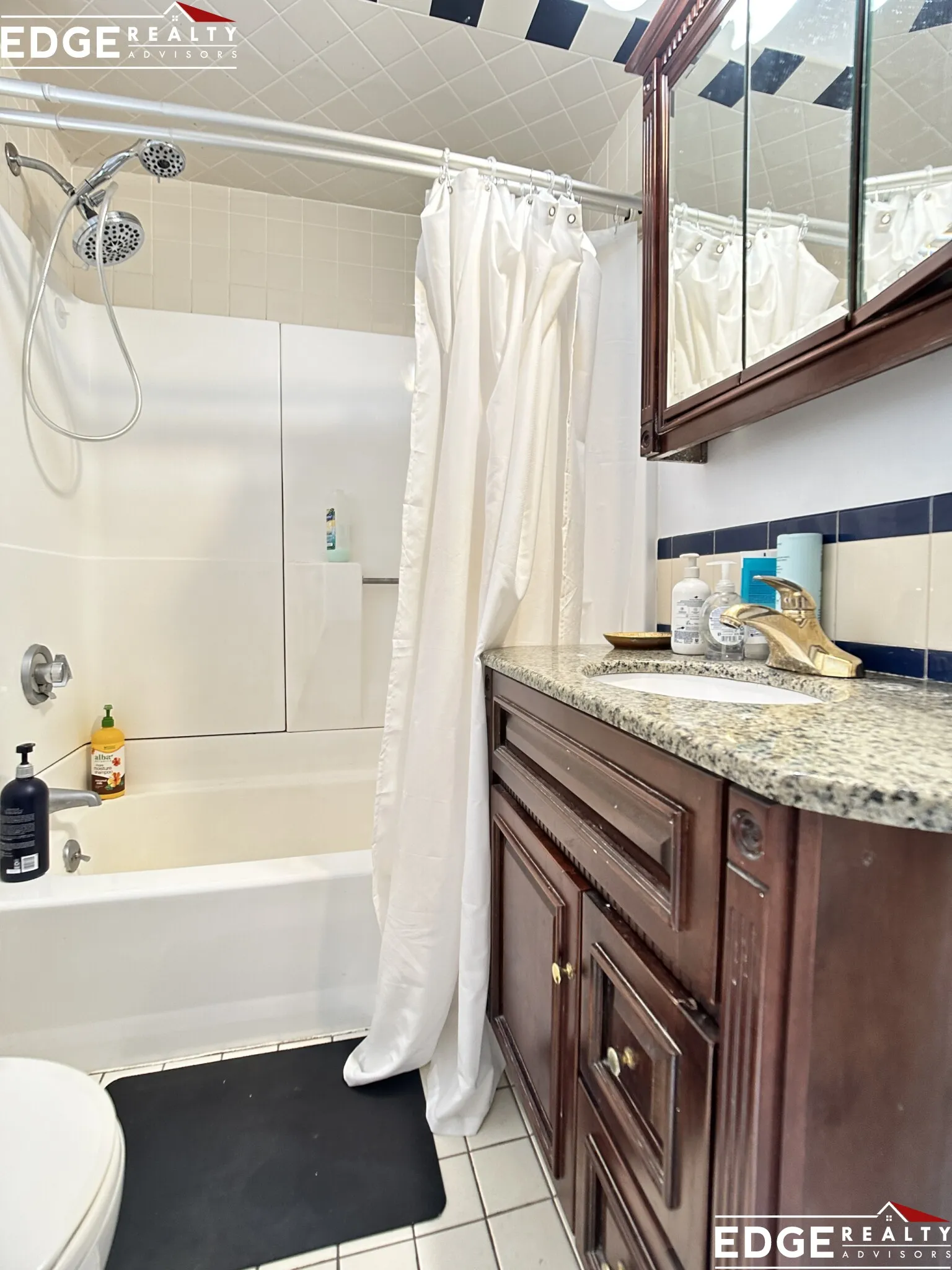 32 Bayard St, Allston