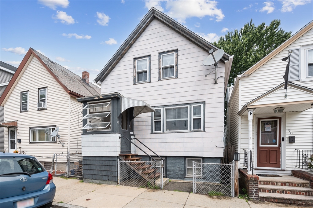 88 Wordsworth St, East Boston