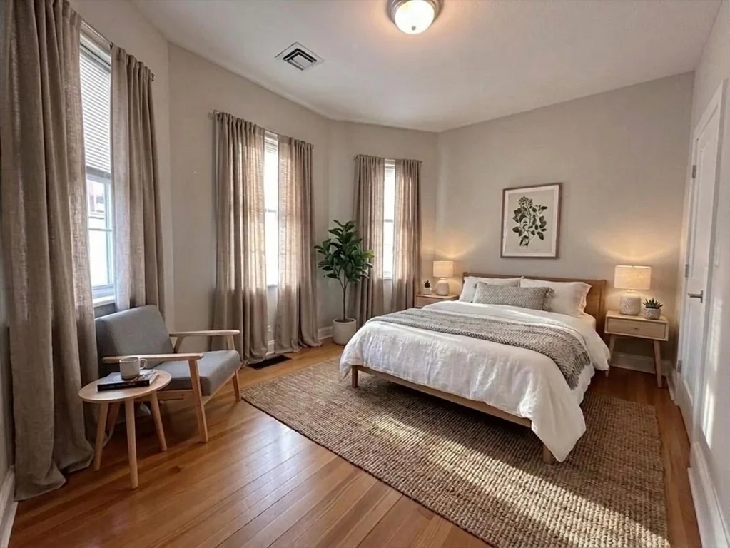 6 Wyman St, Jamaica Plain
